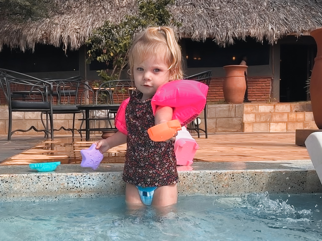 Renske in the pool at Simba Lodge